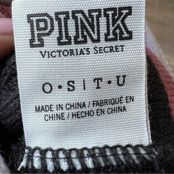 PINK Victoria’s Secret Pink Nation Pom Pom Beanie, One Size - Picture 4 of 4